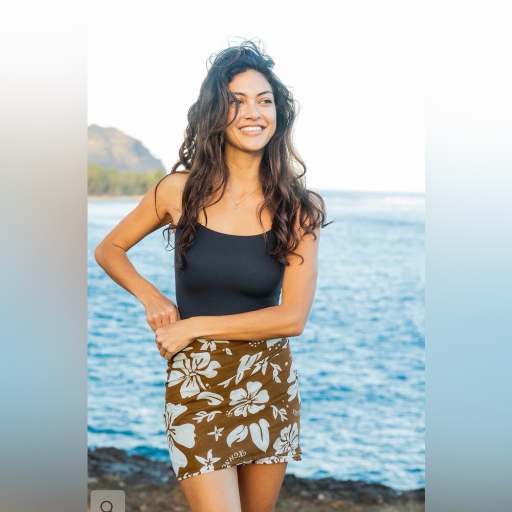 Brown Pareo NWT